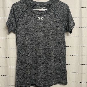 Under Armour loose fit tee